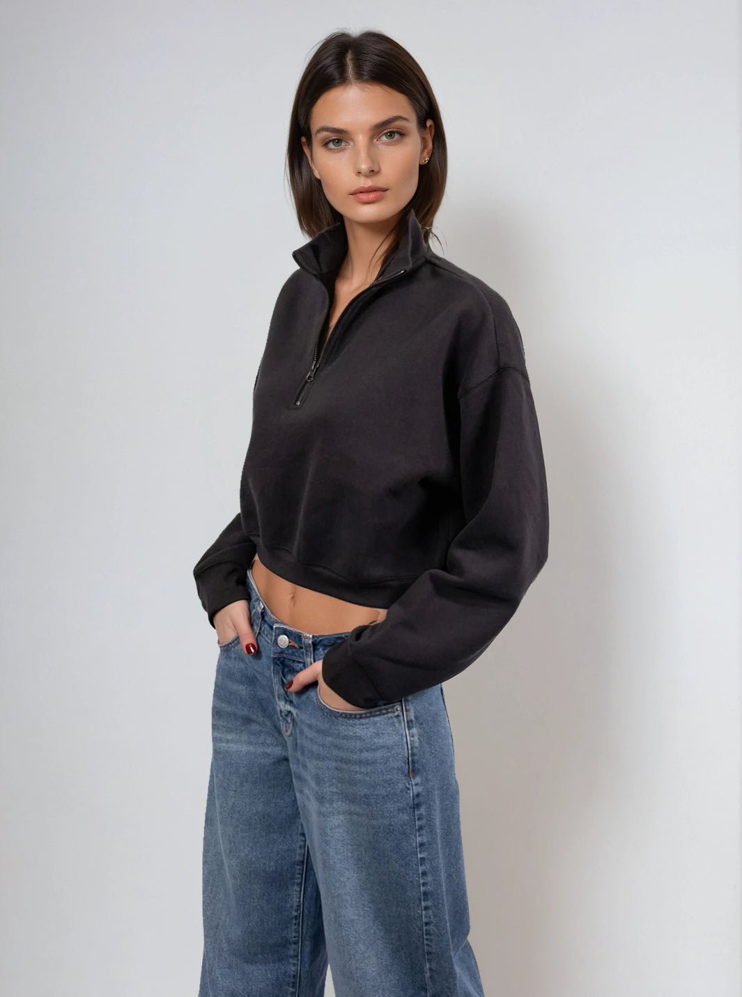 Cropped half - zip - Public Veil