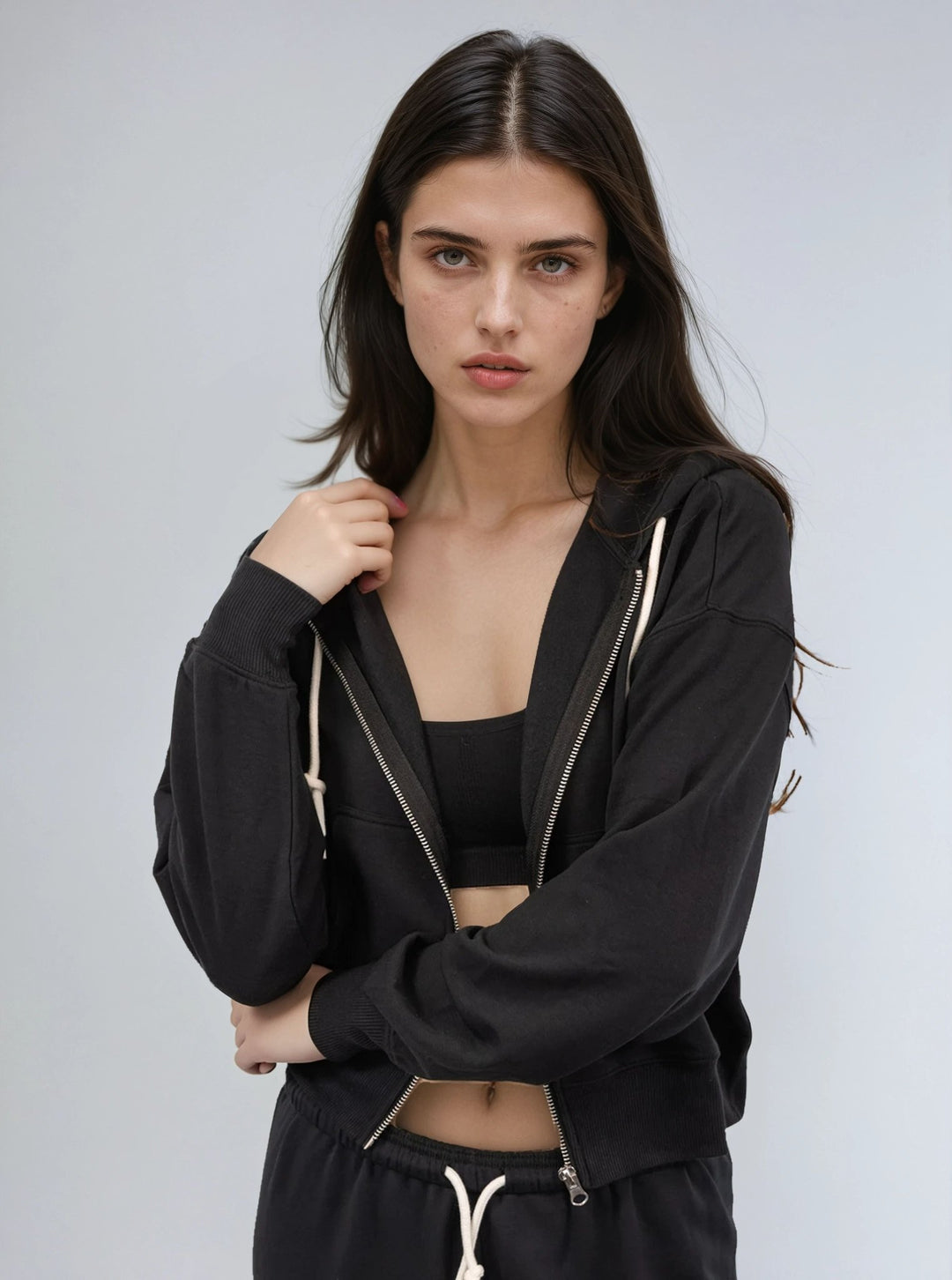 Lounge Cropped Full - Zip - Public Veil