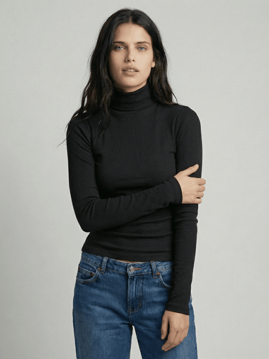 Ribbed Turtleneck - Public Veil